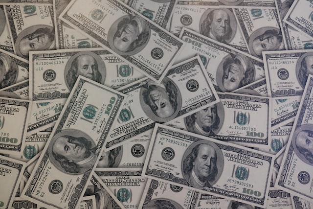 How To Invest $10 Million Dollars Safely